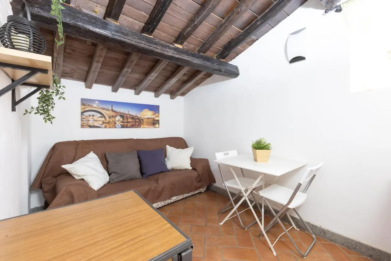 Apartment Vg Fontana Di Trevi - 5 Stelle Proietti Apartament Rome